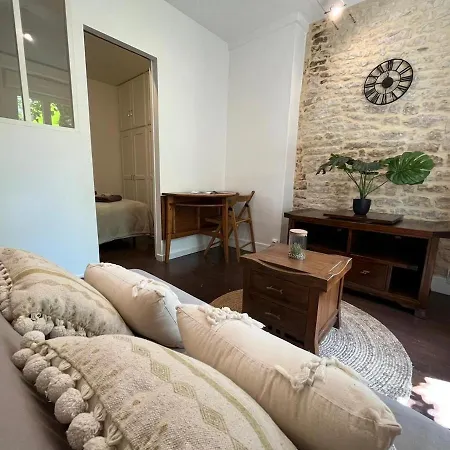 Apartment Le Poitevin Garden View Center31